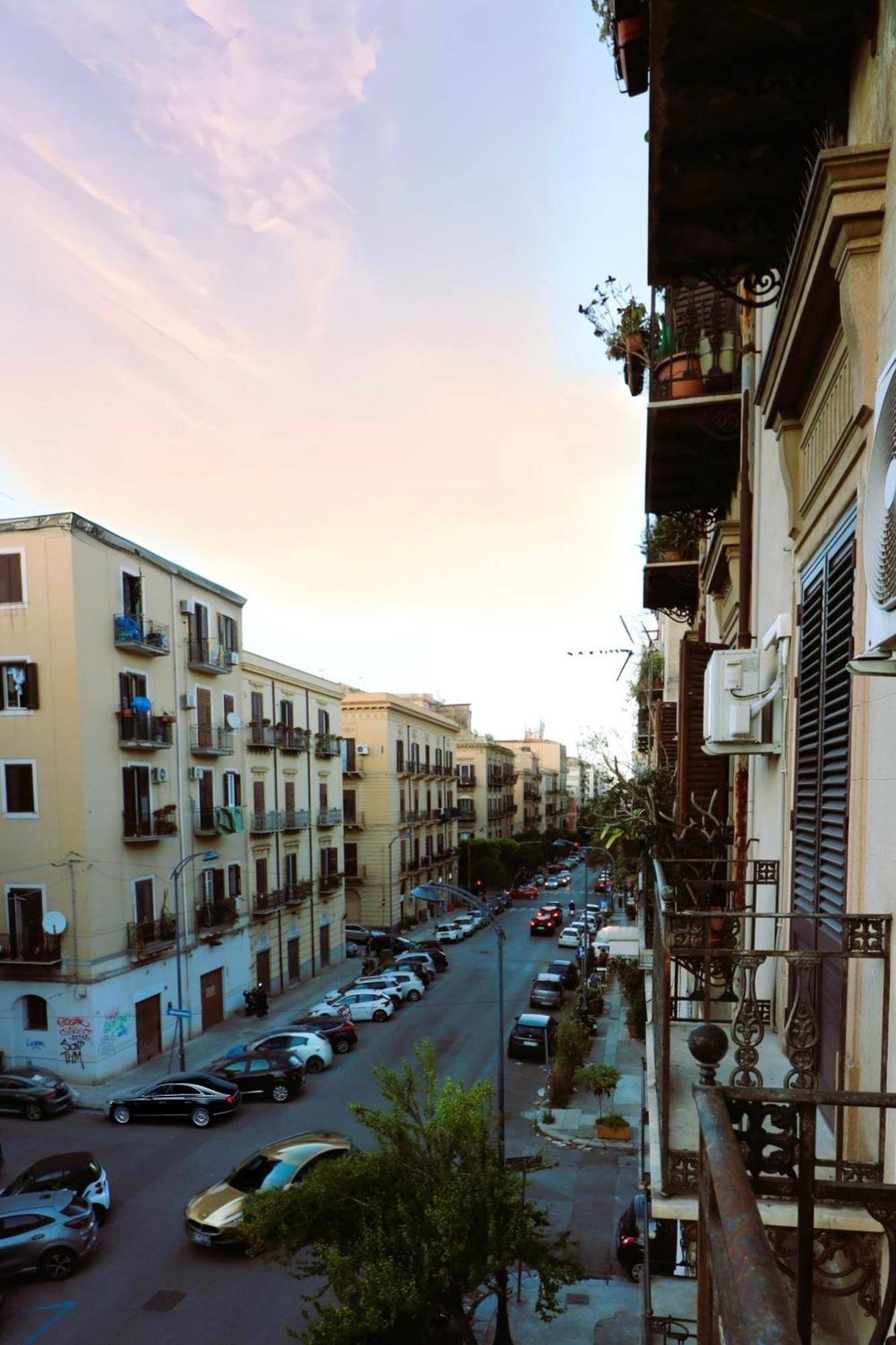 Marconi Holiday Home Palermo Esterno foto